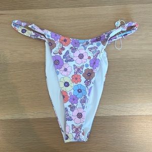 FRANKIES BIKINIS super cute bottoms!!! NWT